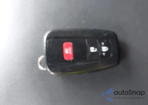 2023 Toyota Rav4 Hybrid Woodland Edition z USA, uszkodzony, nr VIN 2T3UWRFV4PW174201